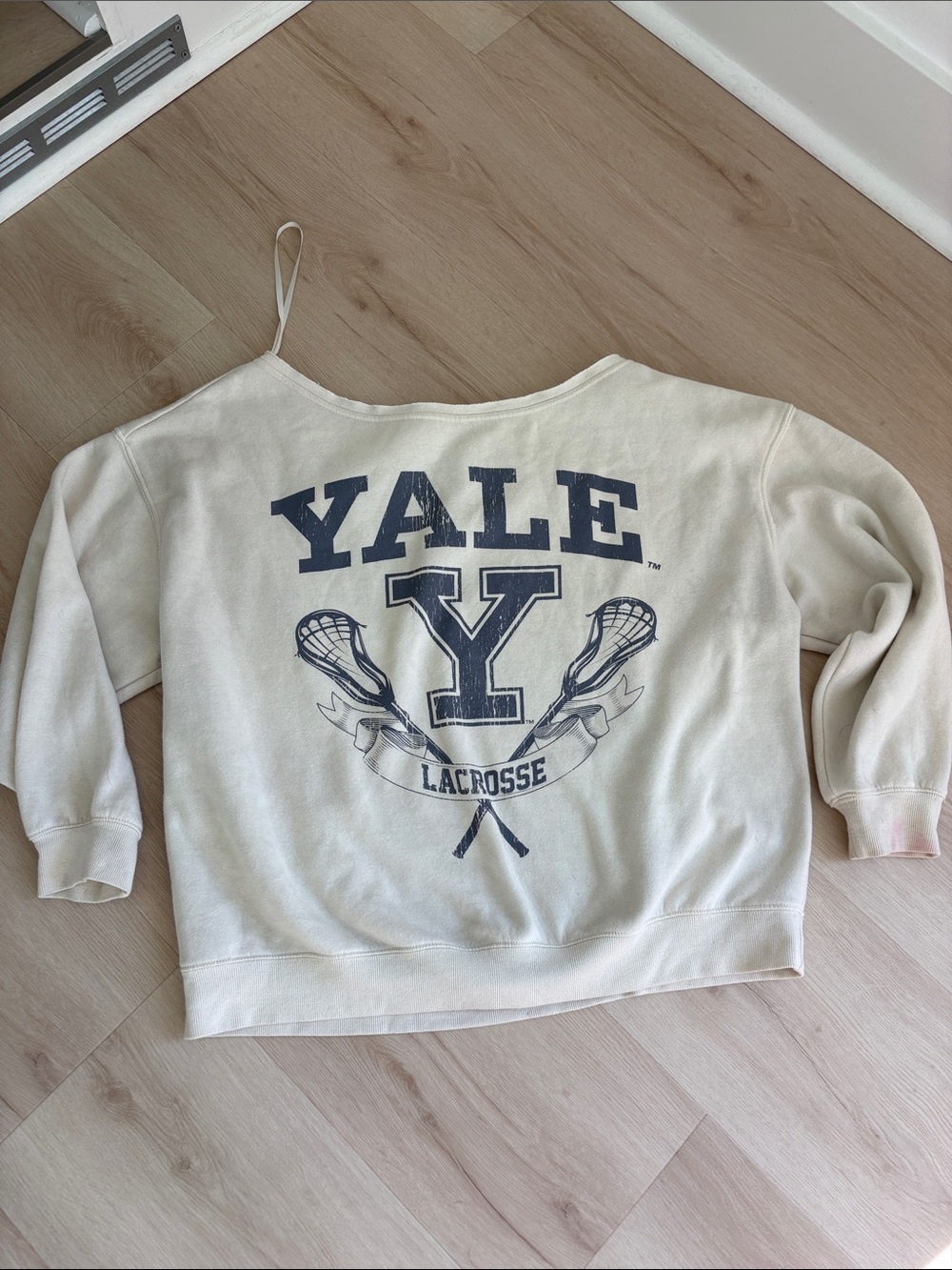 Yale Lacrosse Graphic Sweatshirt - Cream with Navy Print